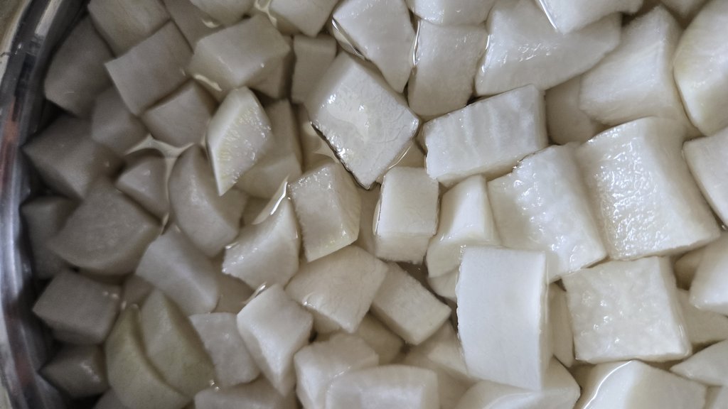 Pickled Daikon